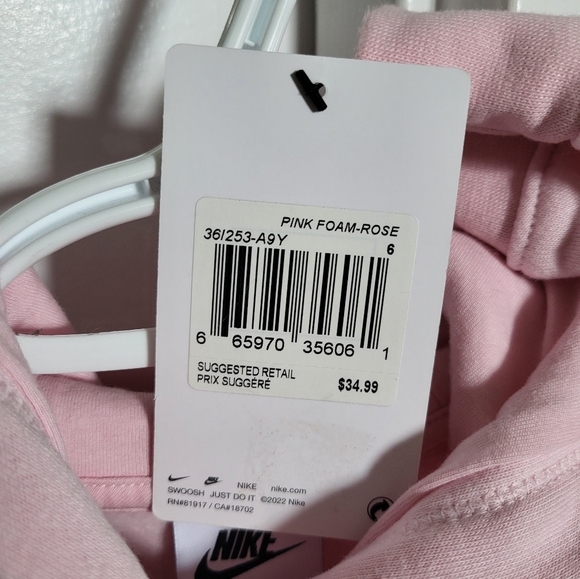 Nike sweater - Picture 3 of 3